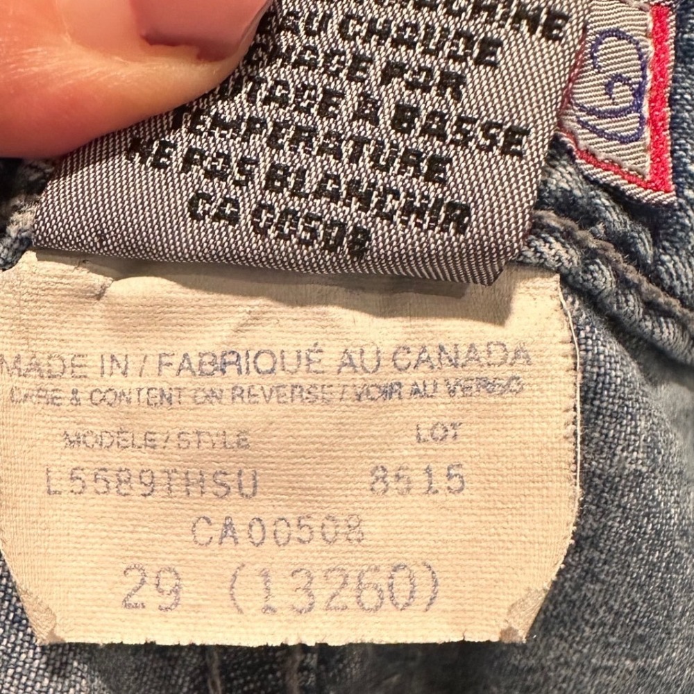 Silver Jeans - Picture 3 of 5